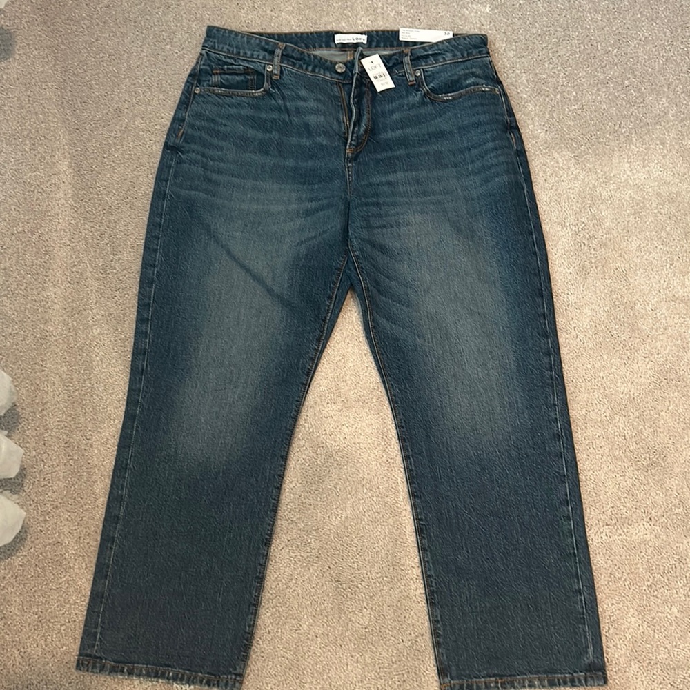 LOFT CURVY MID RISE STRAIGHT CROP JEANS IN DARK INDIGO WASH